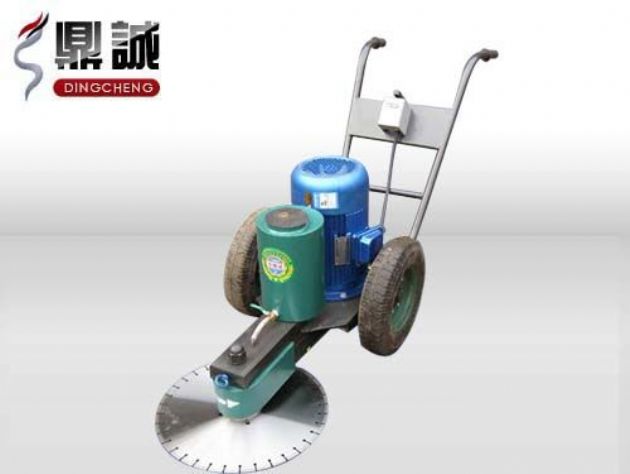 點(diǎn)擊查看詳細(xì)信息<br>標(biāo)題：手推式切樁機(jī) 閱讀次數(shù)：13727